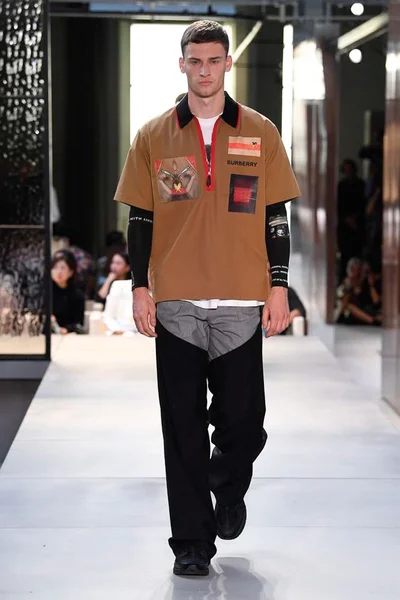Look 123